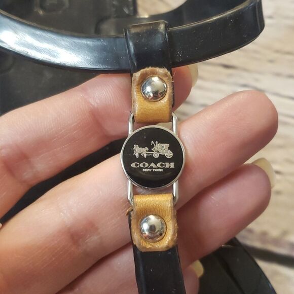 Black Coach 'Piccadilly' Hard Jelly Thong Sandals - 5B - Picture 8 of 8